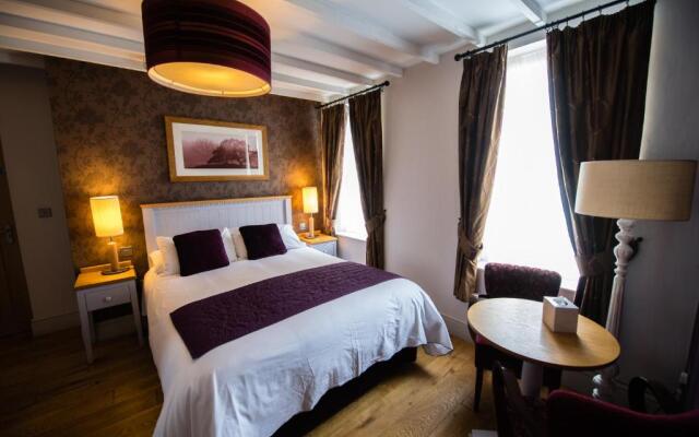 The Grove Hotel
