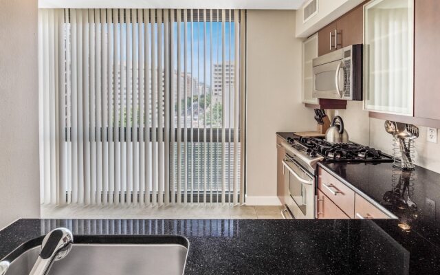 Bluebird Suites in Penn Quarter