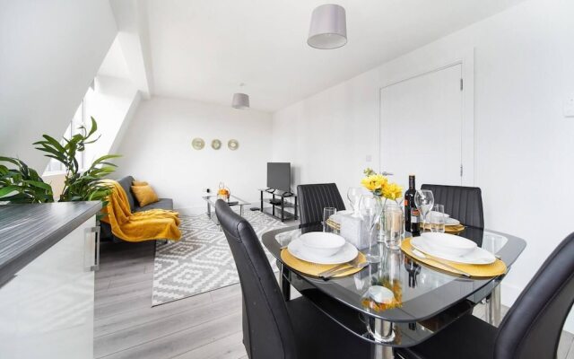 Livestay- Perfect For Contractors Luxury Apartment