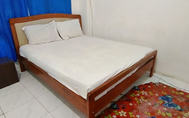 Hotel O Wisma Parakita Syariah Near RS Faisal Patalasang