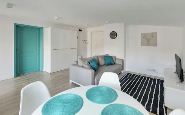 Veranda by Grand Apartments