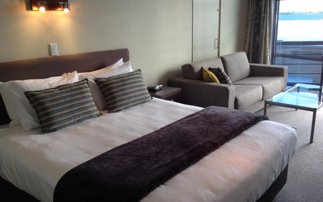 Sails On The Lake – Guest Rooms – Taupo