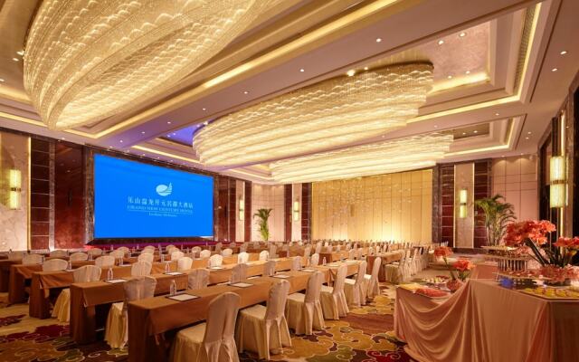 Grand New Centery Hotel Leshan