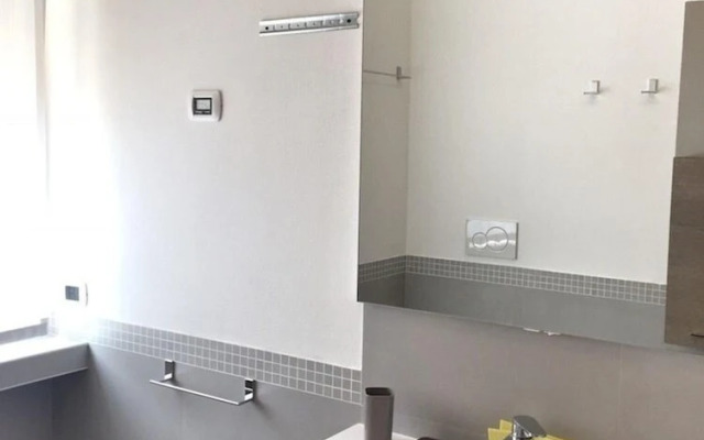 Oleandro 1 Apartment in Mergozzo With Pool