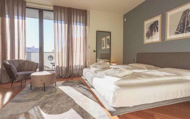 AR Soho Apartment