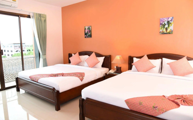 Sripet Hotel