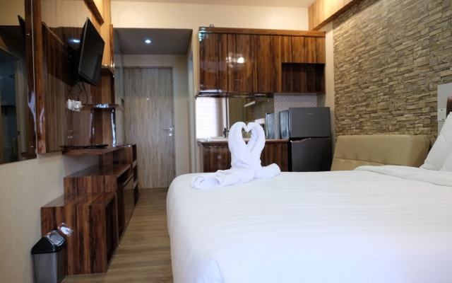 Quintessa Room at Candiland Apartement – Guest Rooms – Semarang