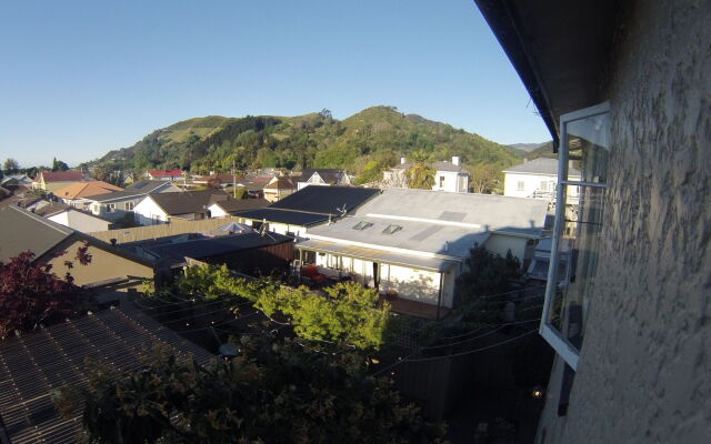 The Prince Albert Backpackers & Bar