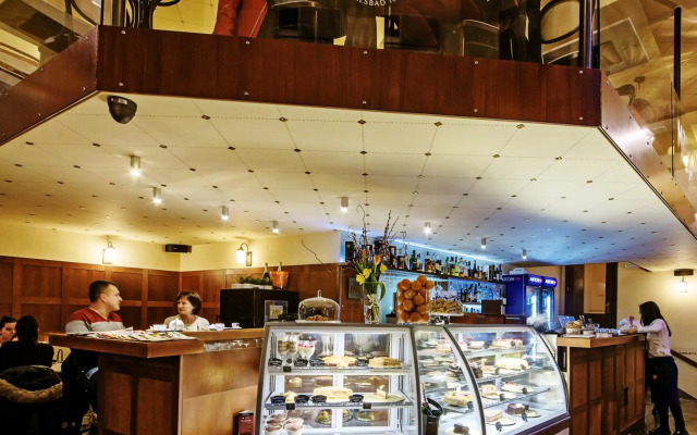 Grandezza Hotel Luxury Palace