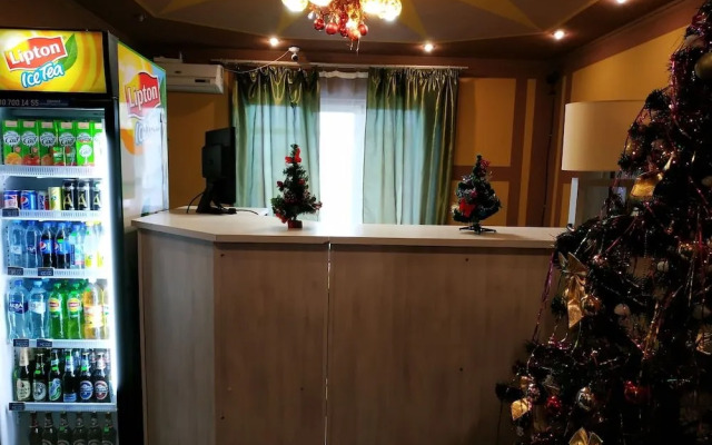 Отель «Лира»