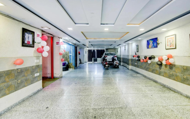 OYO Flagship 80529 Sg Hotel