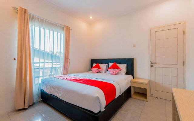 Hotel O Bogor Puncak Near Padang Golf Bukit Pelangi Formerly Gunung Geulis Village – Guest Rooms – Megamendung