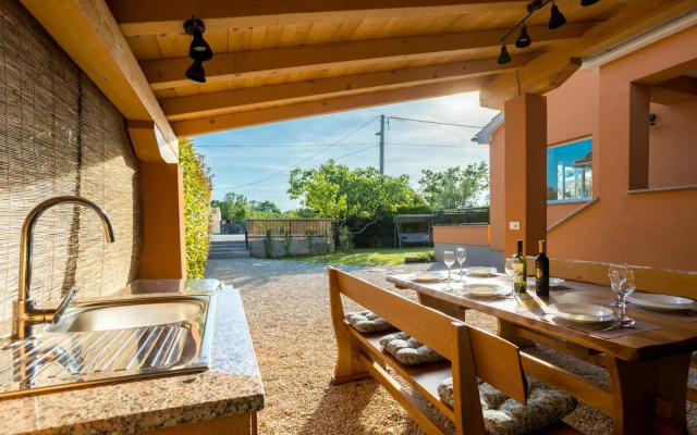 Holiday house TOIĆI