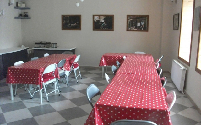 Camlihemsin Tasmektep Hotel