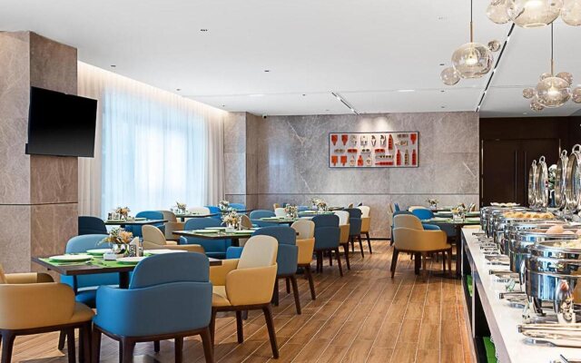 Hampton By Hilton Guangzhou Railway Station