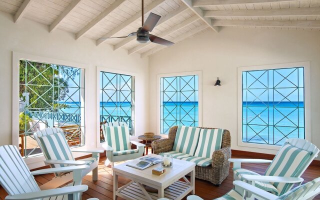 "southwinds Beach House is a 3 Bedroom With Exquisite sea Views"