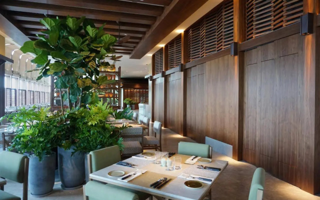 Hyatt Centric Victoria Harbour