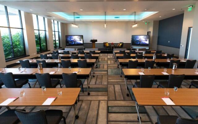 Indigo Seattle Everett Waterfront