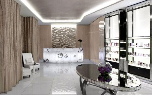 Corinthia London