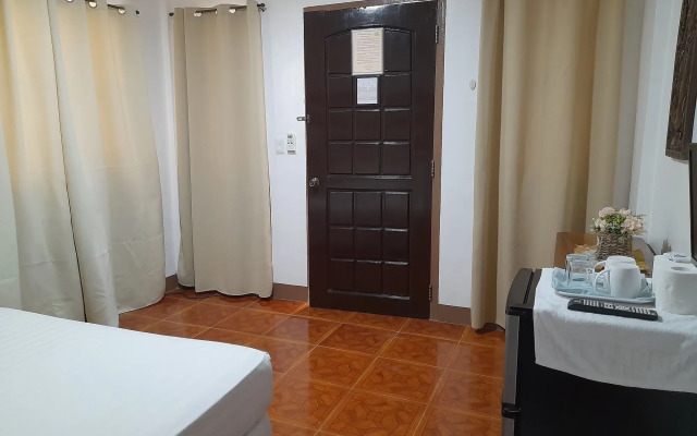 Marnin's Place Boracay