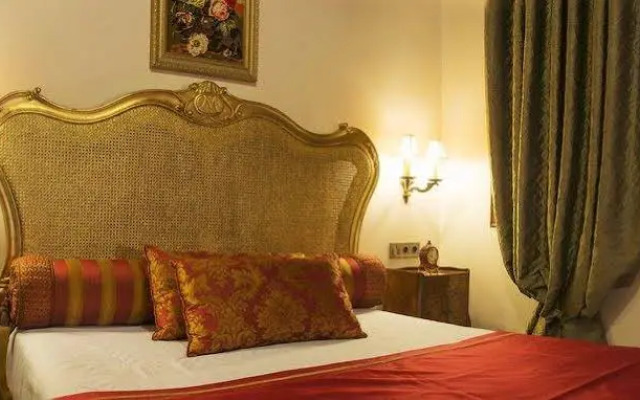 Mahallem Hotel
