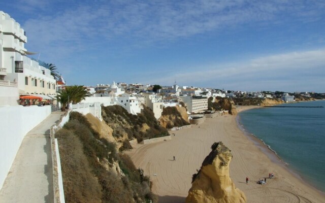 Private 2 Bed Apartment in Albufeira Old Town