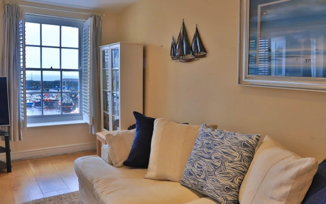 Harbourside Apartment