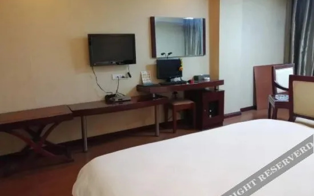 Qianjiang Marriott Holiday Hotel