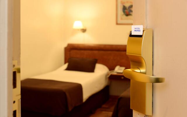 Muñiz Hotel