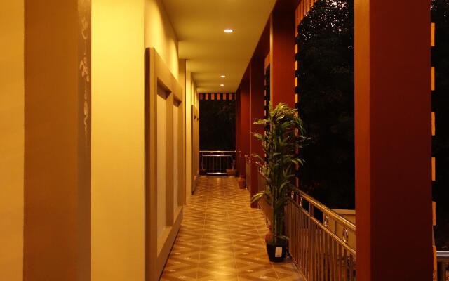 Airport Phuket Garden Resort