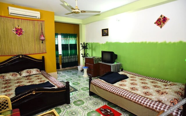 Green Leaf Guest House