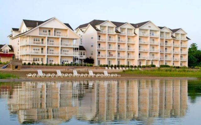 Cherry Tree Inn and Suites