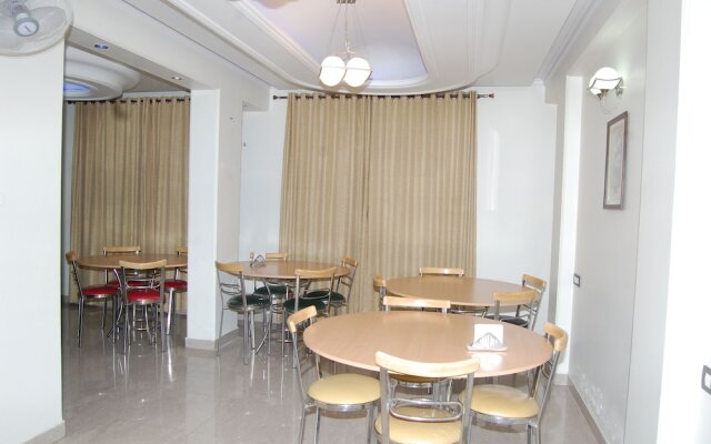 Hotel Gokul Residency
