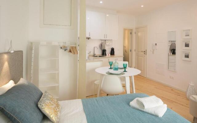 Central Turquoise Studio by Timelystay