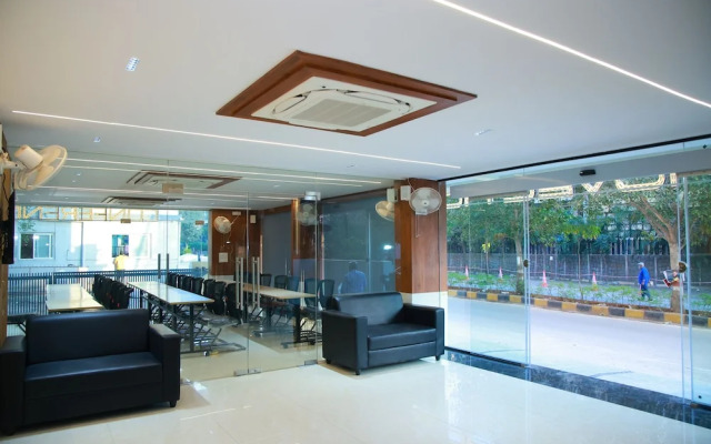 Novel Hotel