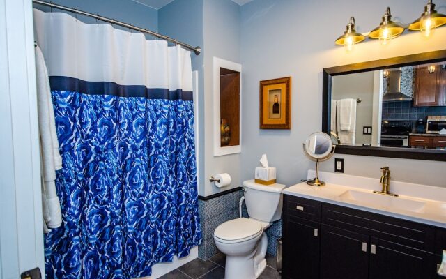 Tobacco Warehouse Inn