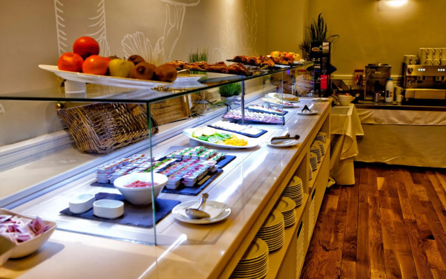Hotel Parque Real