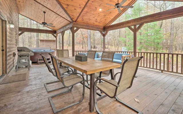 Expansive Broken Bow Cabin w/ Hot Tub & Playset!