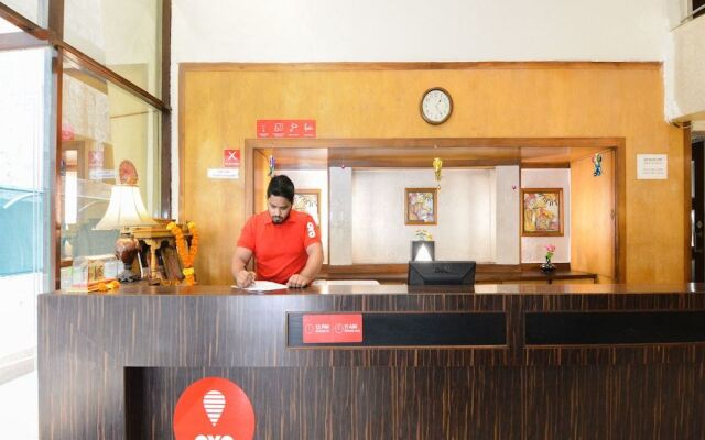 OYO 17243 Hotel Celebration Inn