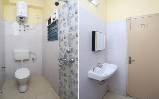 FabHotel Nest