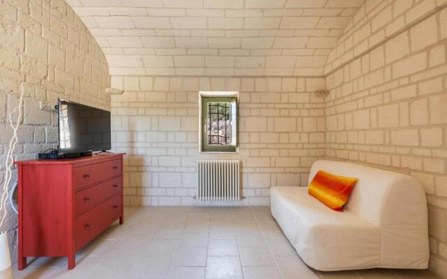 Il Trullo di Erna by BarbarHouse