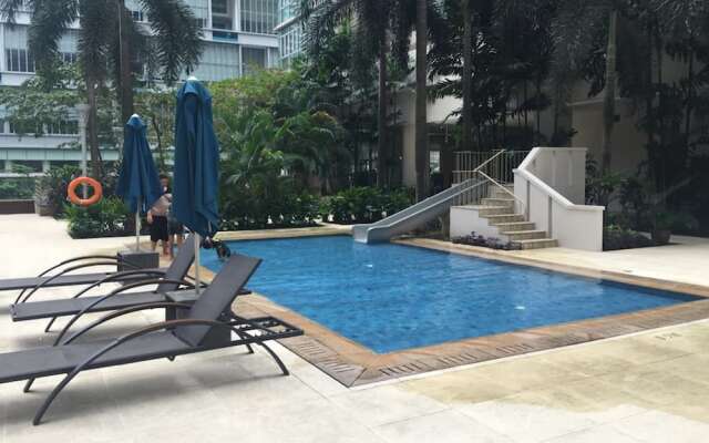 Marc Residence A26-10 by SYNC