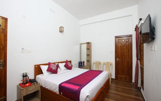 OYO 13607 Sri Akilambiga Residency