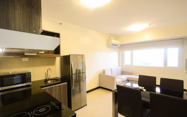 Extremeli Suites Manila powered by Cocotel