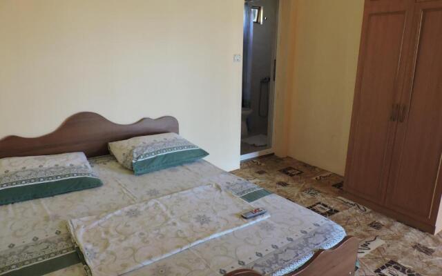 Guesthouse U Moti