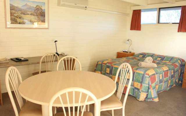 Cobram Colonial Motor Inn