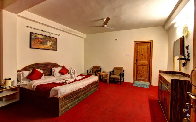 Hotel Monarch Residency