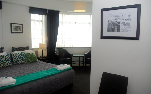 Law Courts Hotel