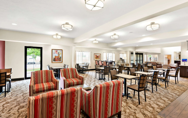 Best Western Palmyra Inn & Suites