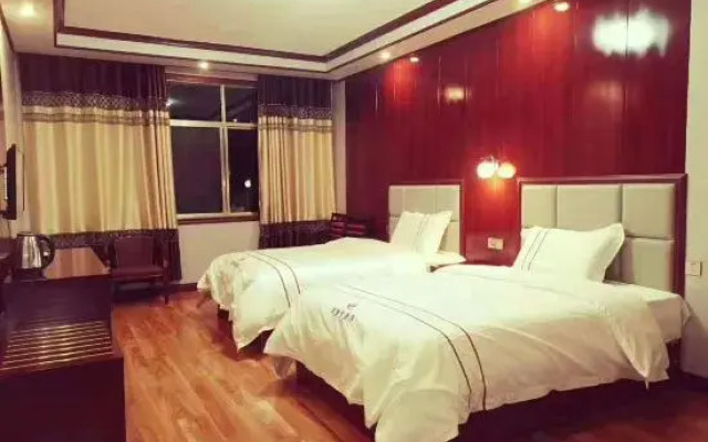 Nanshan Furong Hotel, Chengbu